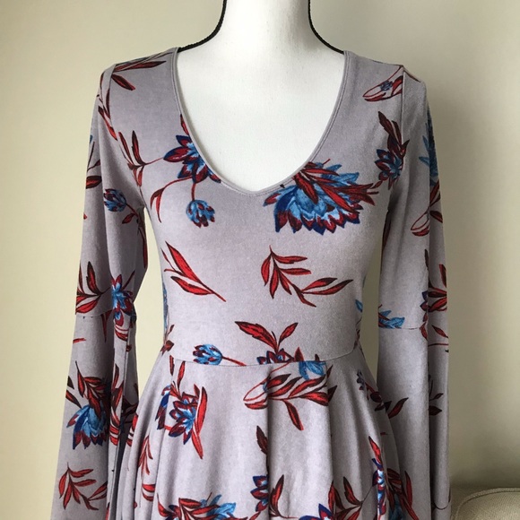 UO Kimchi Blue Cozy Printed Bell Sleeve Dress - Picture 5 of 7